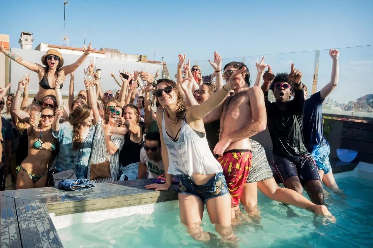 Sant Jordi Hostels Rock Palace Барселона